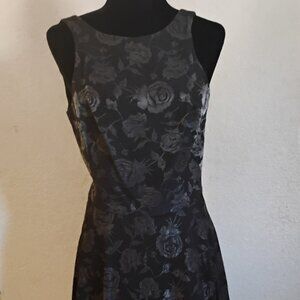 Vintage Nicole Miller Black Silver fit & flare cocktail formal dress. 8
